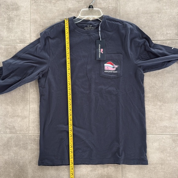 NWT Vineyard Vines Happy Holidays Christmas Tree Blue Blazer Pocket Tee - M - Picture 8 of 10